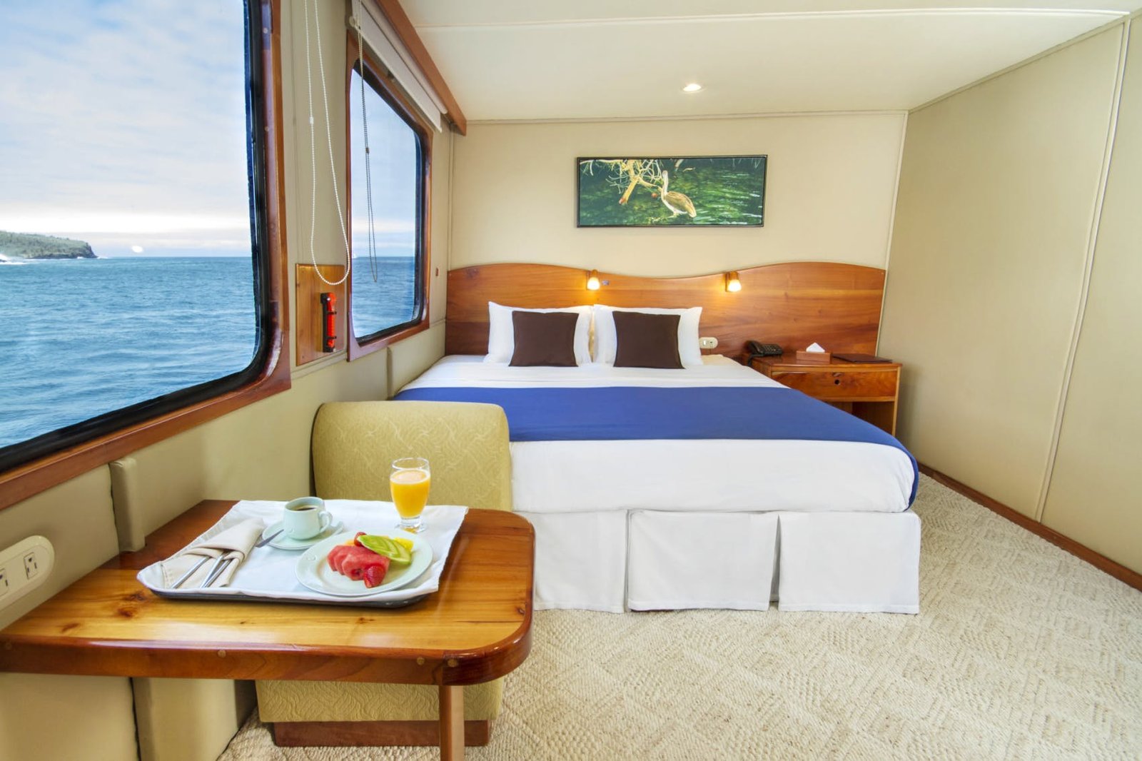 1INTEGRITY-12 Integrity Yacht