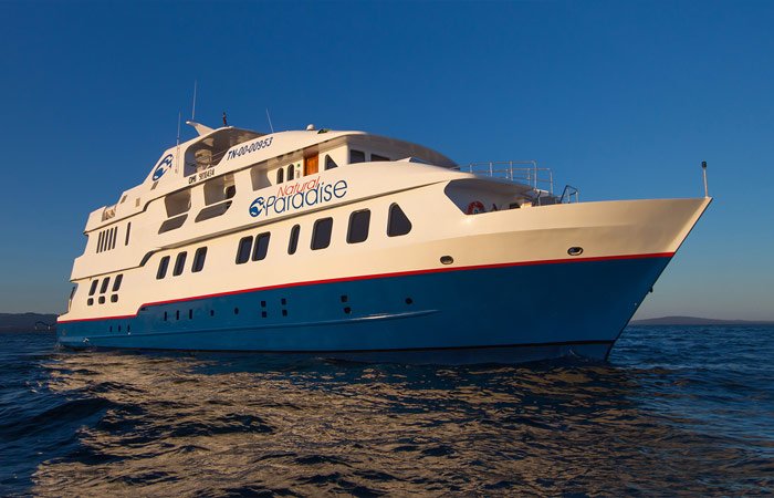 Narural Paradaise Yacht