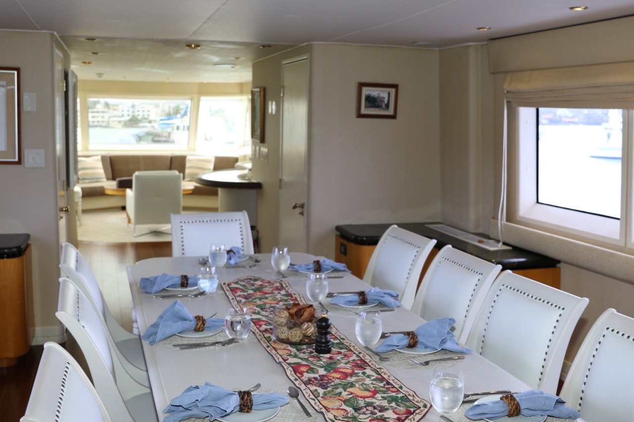 Vision yacht galapagos luxury Vision yacht galapagos luxury