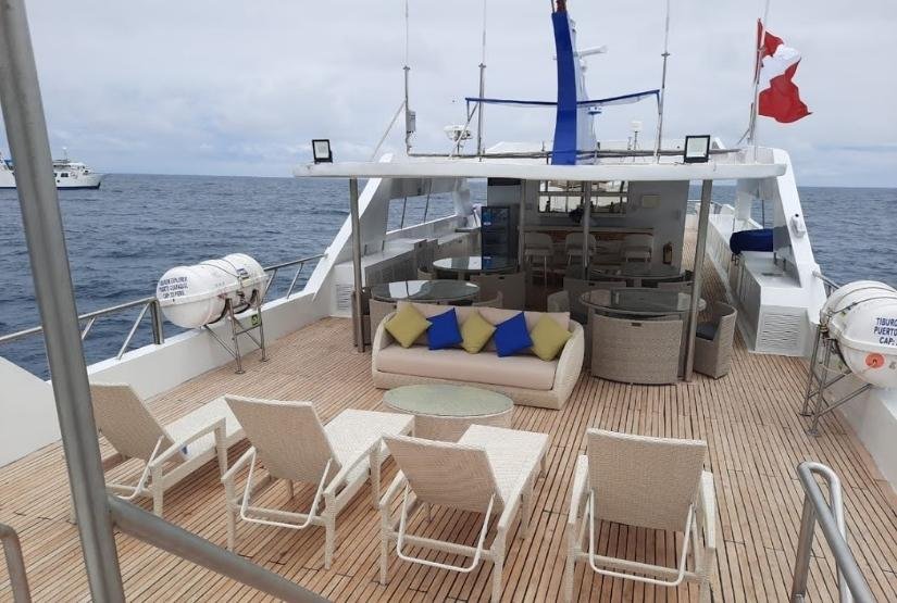 Galapagos diving 360 Tiburon Explorer Galapagos diving 360 Tiburon Explorer