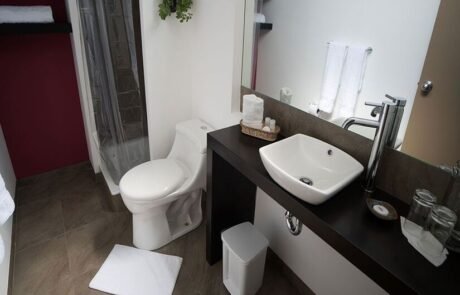 Casa-Q-Hotel-quito-bathroom Casa Q Hotel quito bathroom