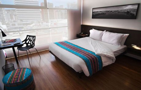 Casa-Q-hotel-uio-matrimonial-bed Casa Q hotel uio matrimonial bed