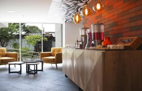 Hotel-Park-Inn-uio-living-room Hotel Park Inn uio living room