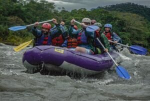 kuyana amazon lodge rafting