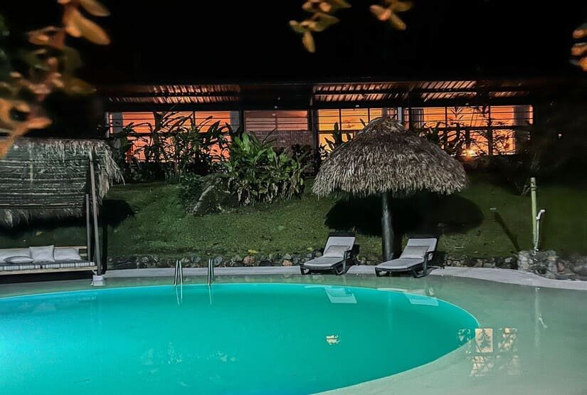 kuyana-lodge-swimmingpool kuyana lodge swimmingpool