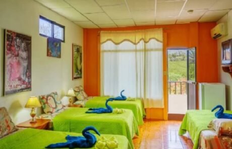 Hostal-Germania-Cuadruple-Room Hostal Germania Cuadruple Room