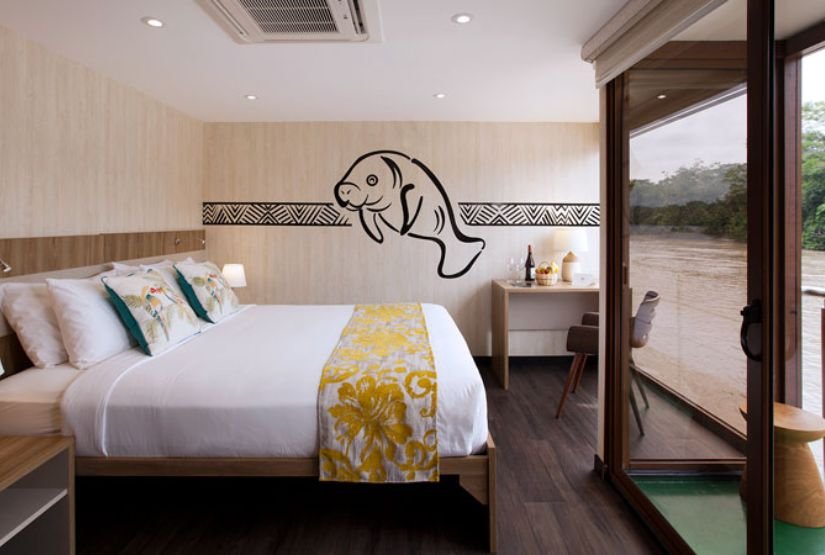 manatee amazon explorer room