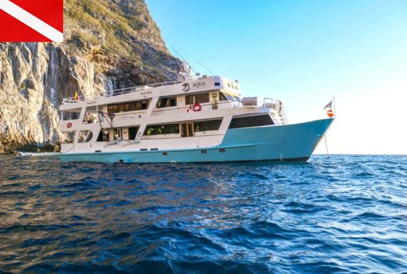 Aqua Diving Yacht