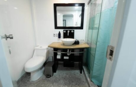 Anahi Catamaran bathroom