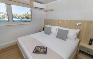 Galapagos Angel Yacht doble bed