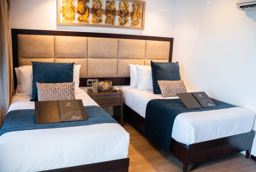 Alya Catamaran Twin Cabin