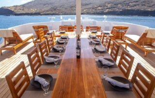Natural Paradise Yacht dining room alfresco