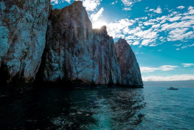 8 day galapagos tour