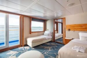 legend balcony suite