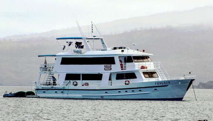 Fragata Yacht Galapagos last minute