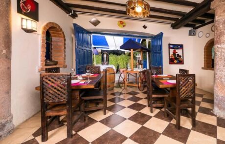 Portal Cantuña uio dinning room 2