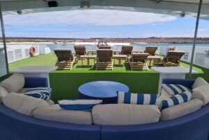 Anali catamaran gps sundeck