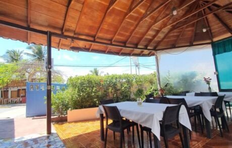 Hotel Las Gardenias dining room