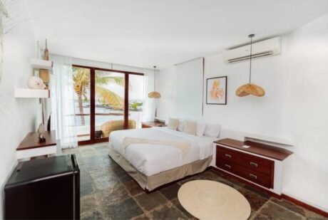 Escalesia Villa matrimonial room ocean front