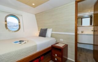 Grand Daphne Yacht Single Cabin